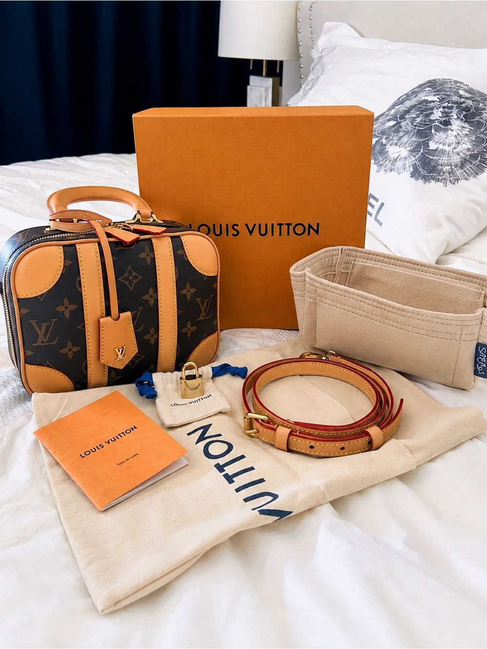 LV VALISETTE BB Monogram Bag